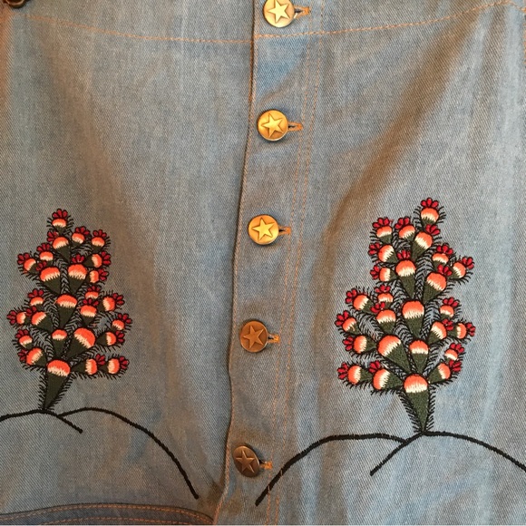 🦄 ✨ 🌵 Chasing Unicorns Embroidered Overalls - Picture 5 of 11